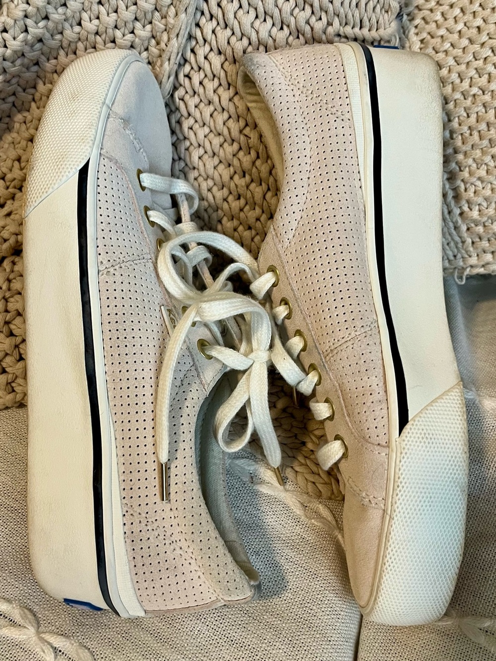 KEDS Jump Kick Perforated Suede Lace Up Sneakers 7.5 Blush Pink